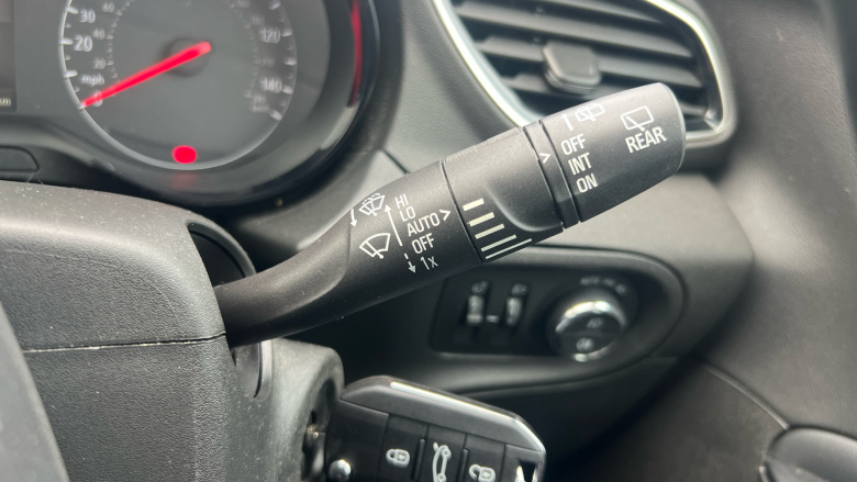 Vauxhall Grandland X 1.2 Turbo SRi Nav 5dr Auto Petrol Hatchback